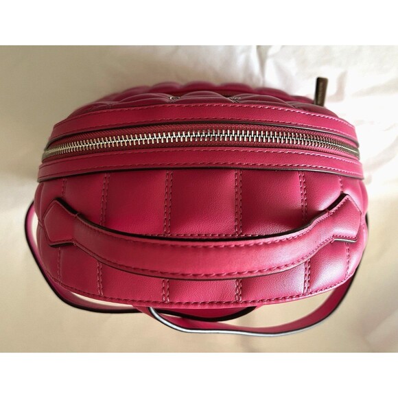 New Michael Kors Sheila Medium Backpack Quilted Dragon Fruit - Picture 5 of 6